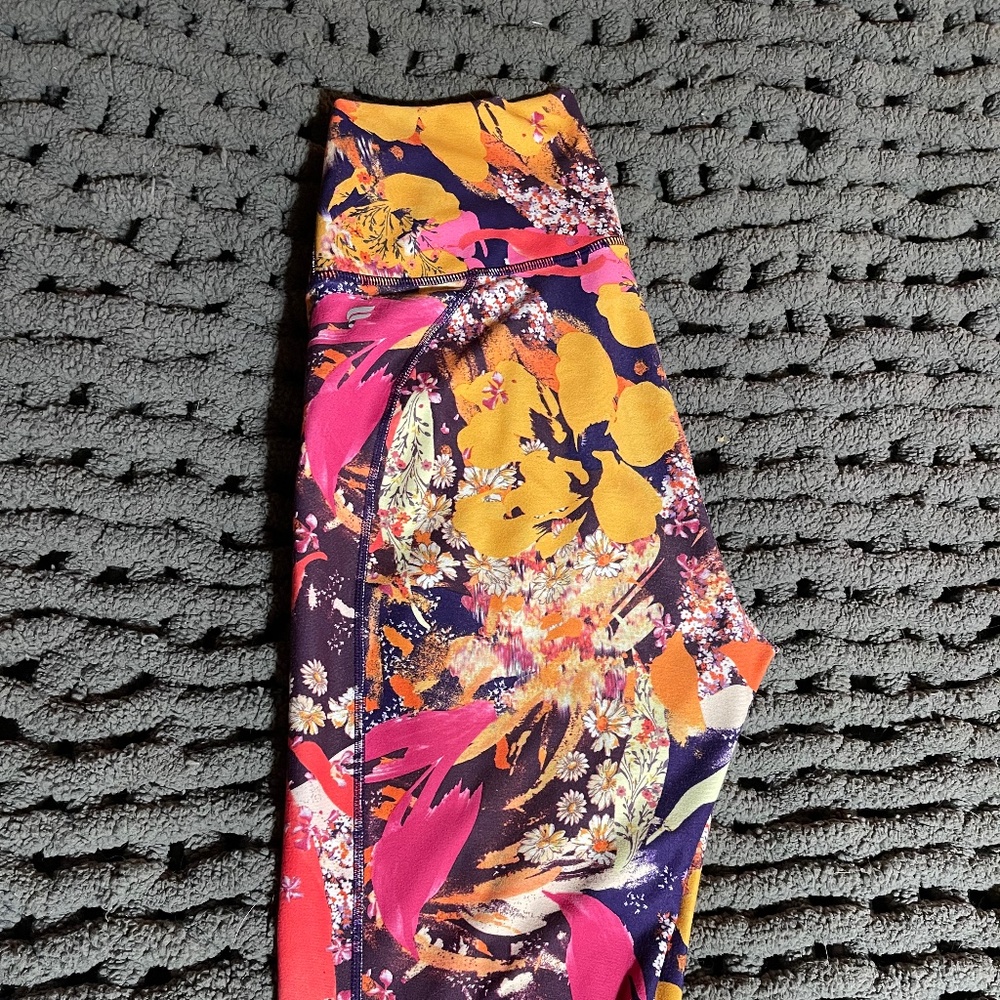 Fabletics Define High-Waisted Capri